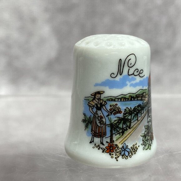 Porcelain Thimble Featuring Scenic "Nice" Design With Coastal Imagery France - Picture 7 of 9